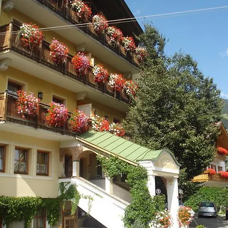 Отель Piccolohotel Tempele Garni 3*