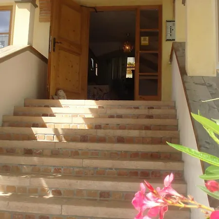 Отель Piccolohotel Tempele Garni 3*