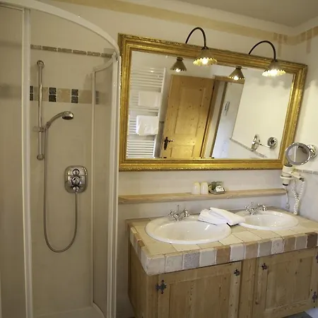 Piccolohotel Tempele Garni Сан-Кандидо